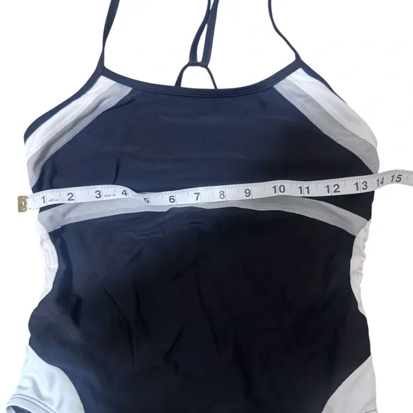 Nike Women's One Piece Swimsuit - Black and White - Picture 4 of 7